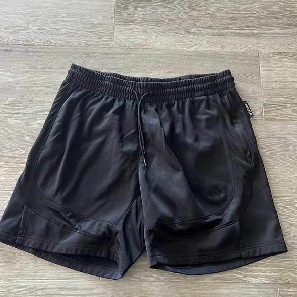 Adidas Aeroready Basketball Shorts - Picture 1 of 4